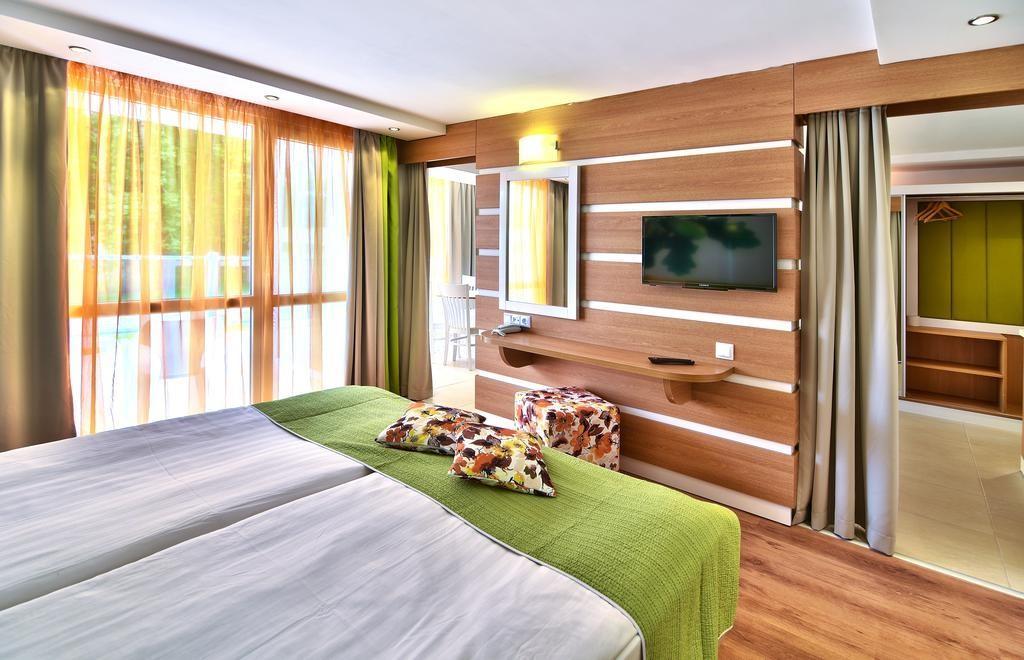 Hotel Forest Beach Primorsko Extérieur photo