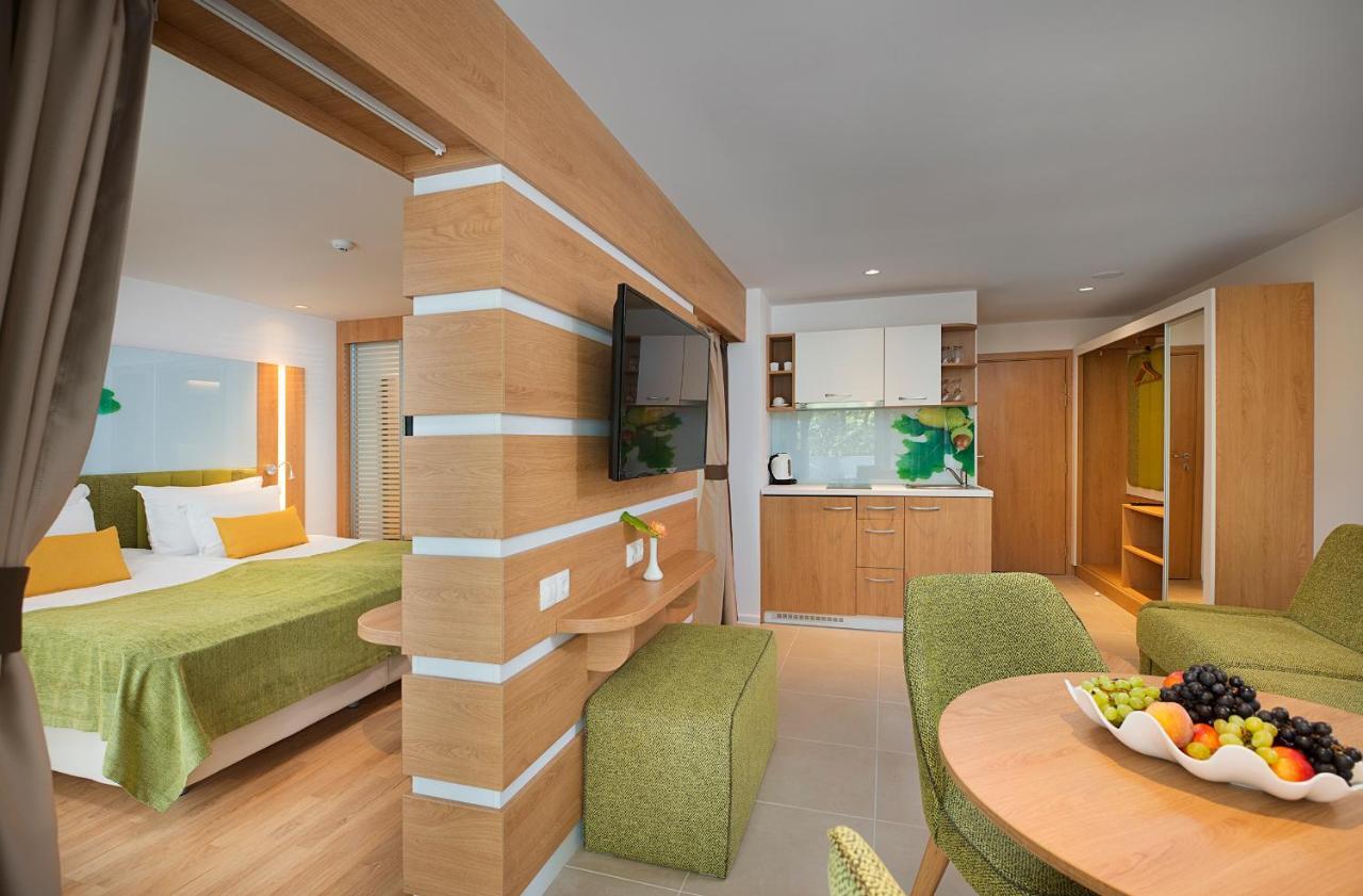 Hotel Forest Beach Primorsko Extérieur photo