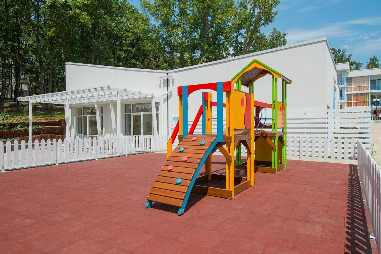 Hotel Forest Beach Primorsko Extérieur photo
